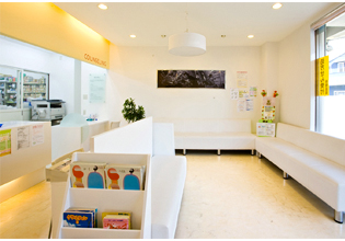 フタツカ薬局 西舞子店