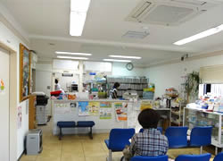 佐保堂薬局 明石店