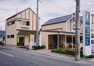 コスモ調剤薬局  米代店